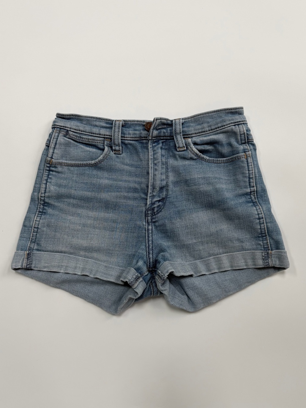 Abercrombie & Fitch women’s/juniors High Rise Short size 000 w 23